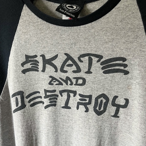 Vintage Thrasher Raglan (Skate and Destroy) - Picture 5 of 6